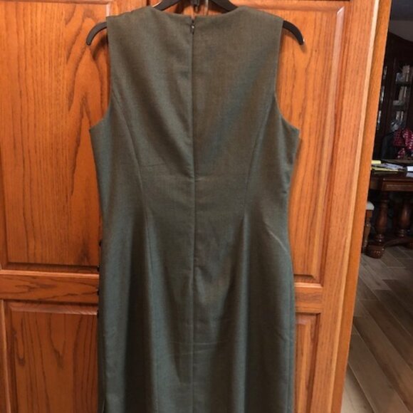 Banana Republic Green Midi Dress - Picture 2 of 5